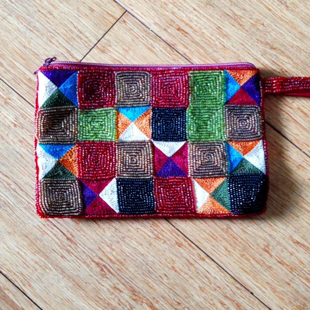 K.C. MALHAN BEADED CLUTCH STYLE SMALL PURSE Multicolor Blocks Handle HANDHELD